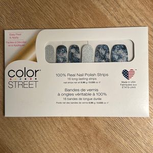 4/$15 | In Another Galaxy | Color Street nail strips
